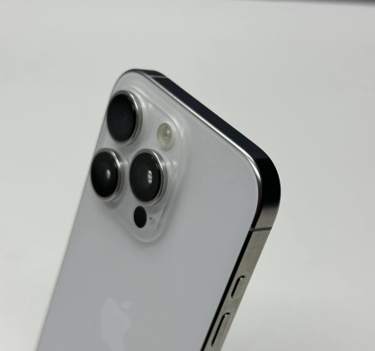 iPhone 16 Pro 128GB White Titanium 90%